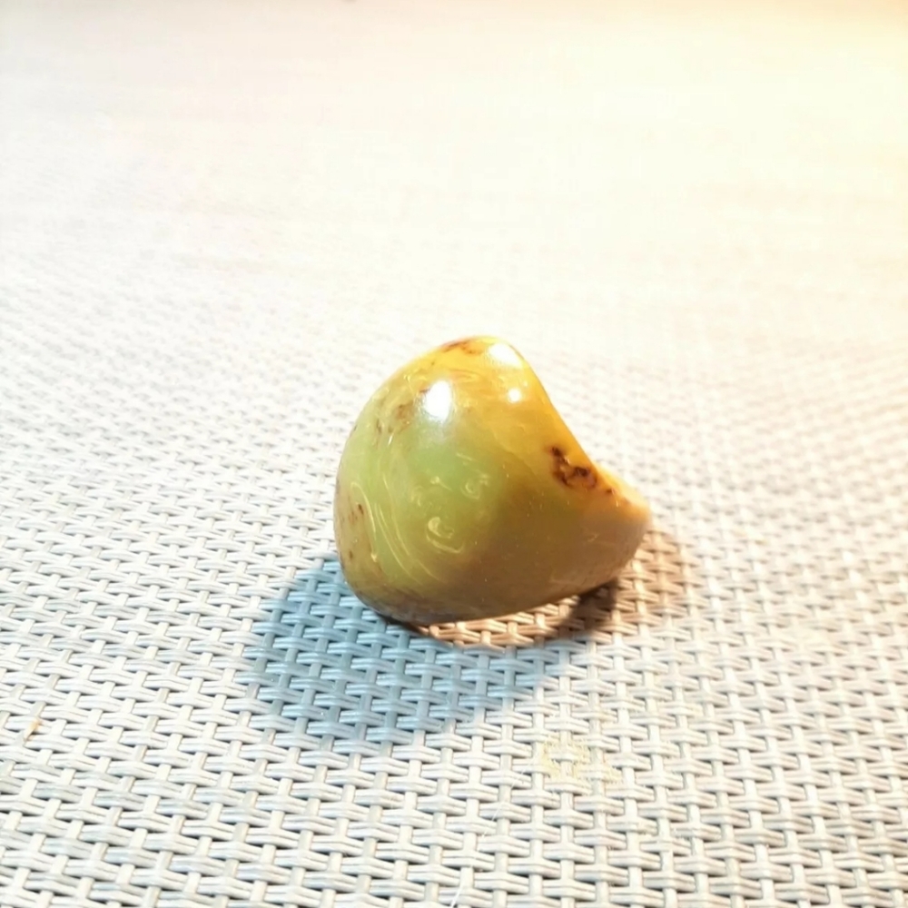 Vintage Bakelite Ring Green 6.5